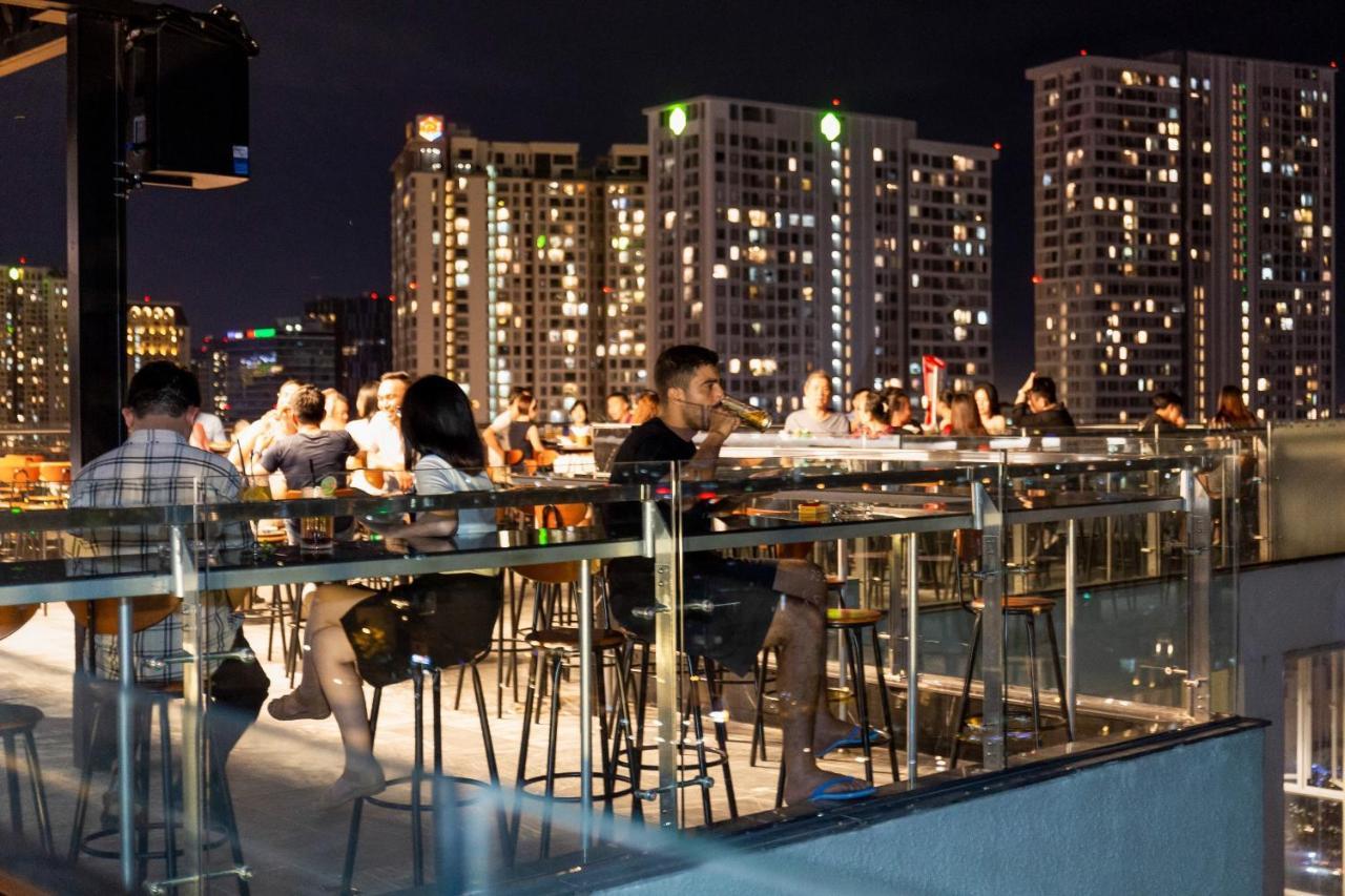 The Arrivals-Apartment Studio-Best Pool-District 1 Ho Chi Minh City Bagian luar foto